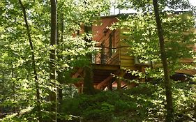 La Cabane Aux Ecureuils